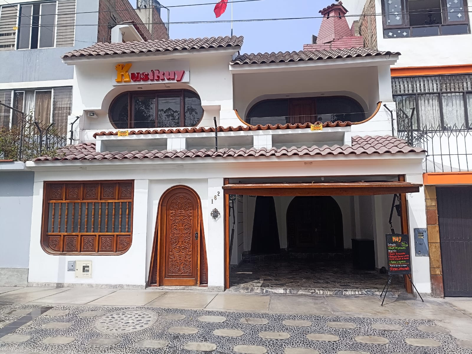 Local Kusikuy